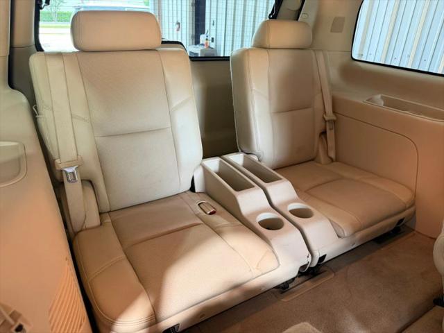 2007 Cadillac Escalade Standard