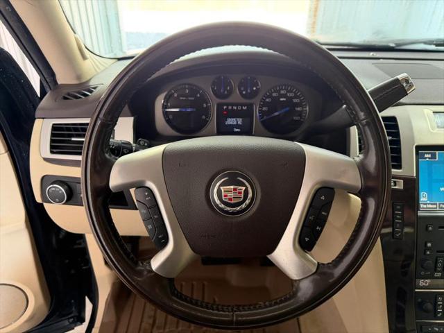 2007 Cadillac Escalade Standard