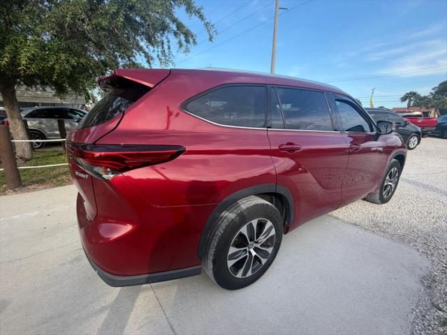 2020 Toyota Highlander Hybrid XLE
