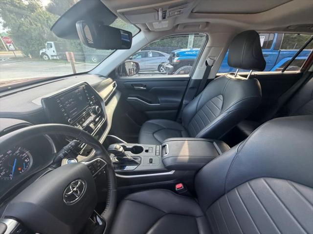 2020 Toyota Highlander Hybrid XLE