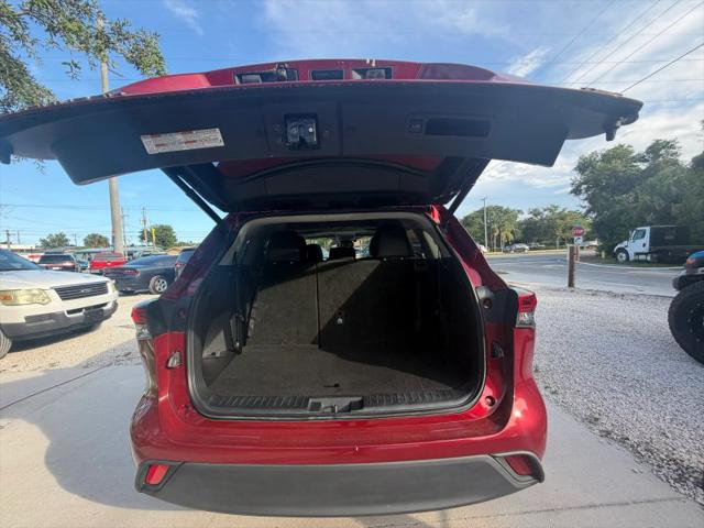 2020 Toyota Highlander Hybrid XLE