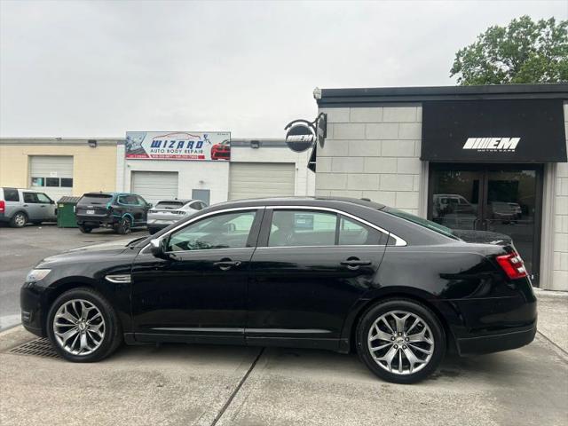 2018 Ford Taurus Limited