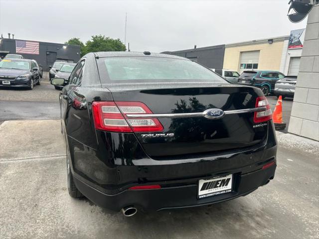 2018 Ford Taurus Limited
