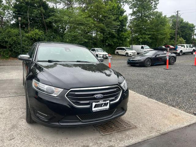 2018 Ford Taurus Limited