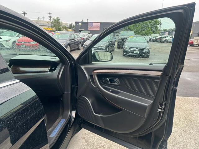 2018 Ford Taurus Limited