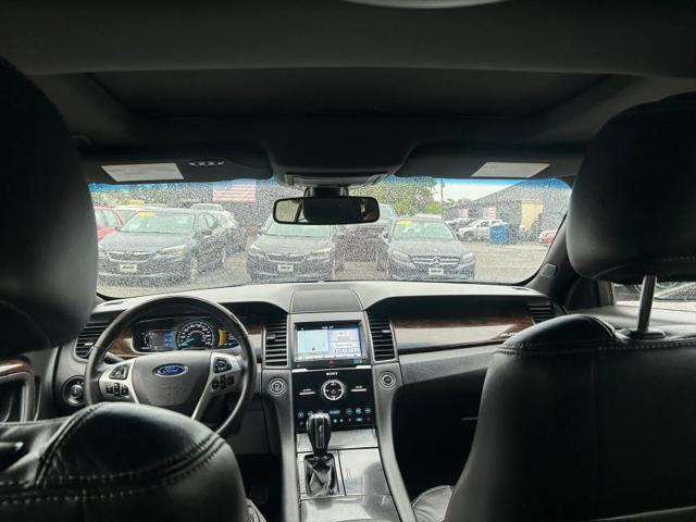 2018 Ford Taurus Limited