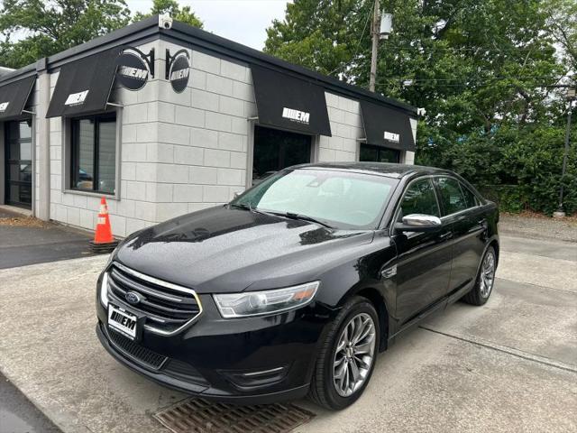 2018 Ford Taurus Limited
