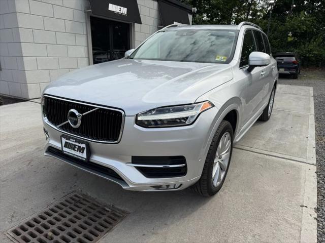 2018 Volvo XC90 T5 Momentum
