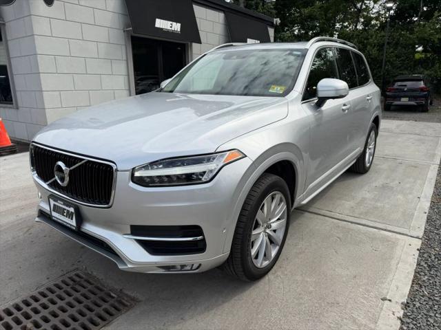 2018 Volvo XC90 T5 Momentum