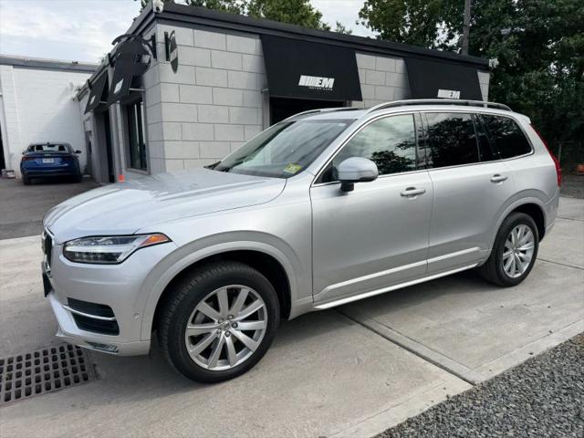 2018 Volvo XC90 T5 Momentum