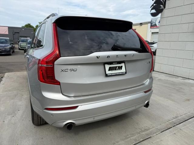 2018 Volvo XC90 T5 Momentum