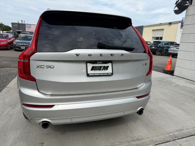 2018 Volvo XC90 T5 Momentum
