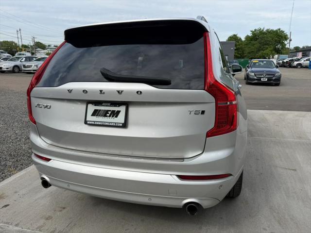2018 Volvo XC90 T5 Momentum