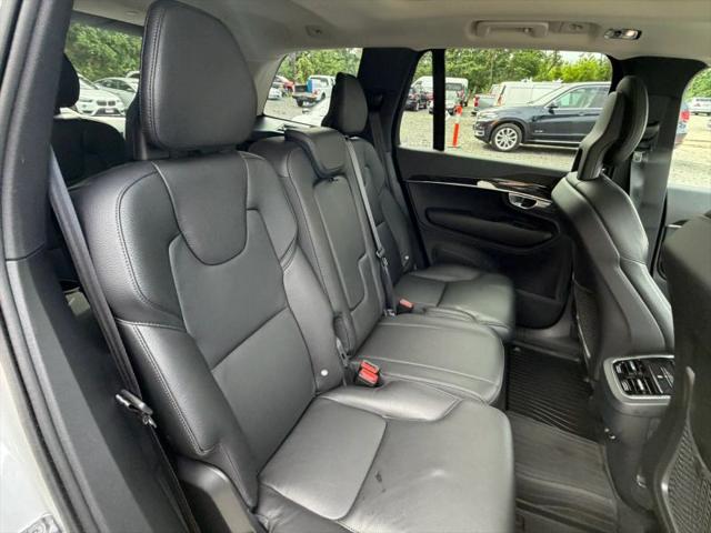 2018 Volvo XC90 T5 Momentum