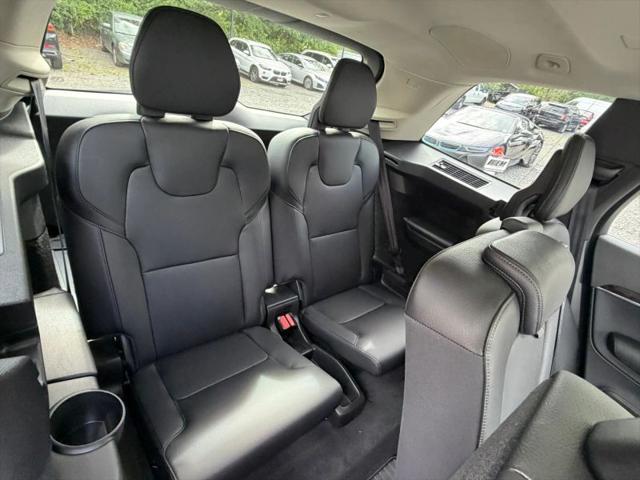 2018 Volvo XC90 T5 Momentum