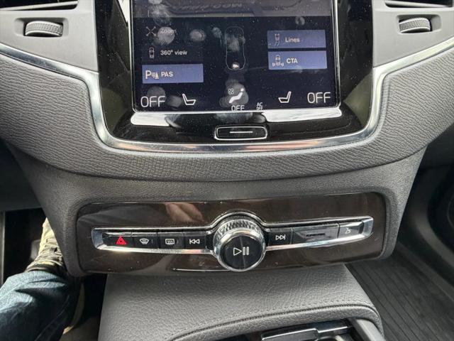 2018 Volvo XC90 T5 Momentum