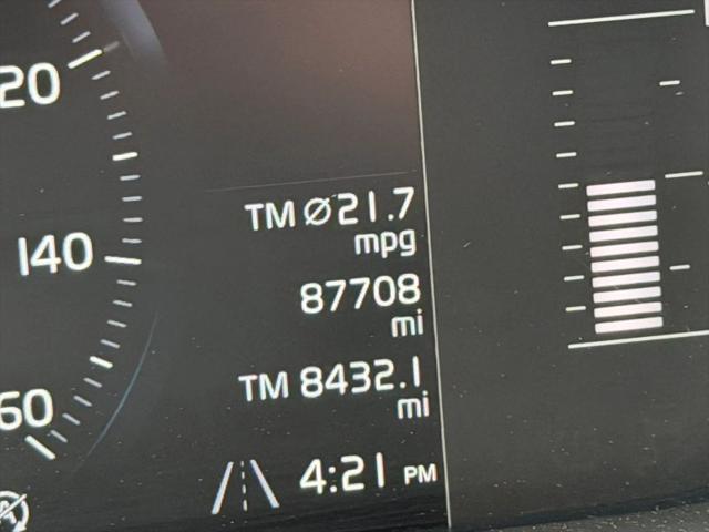 2018 Volvo XC90 T5 Momentum