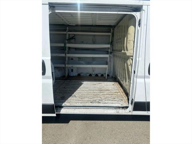 2022 Ram ProMaster 2500 Cargo Van Low Roof 136" WB