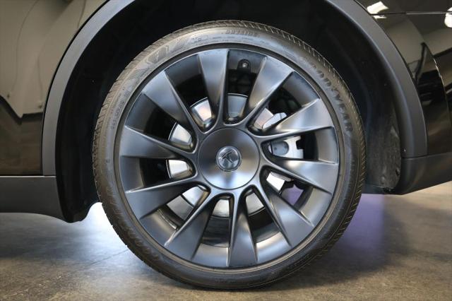 2024 Tesla Model Y Long Range Dual Motor All-Wheel Drive