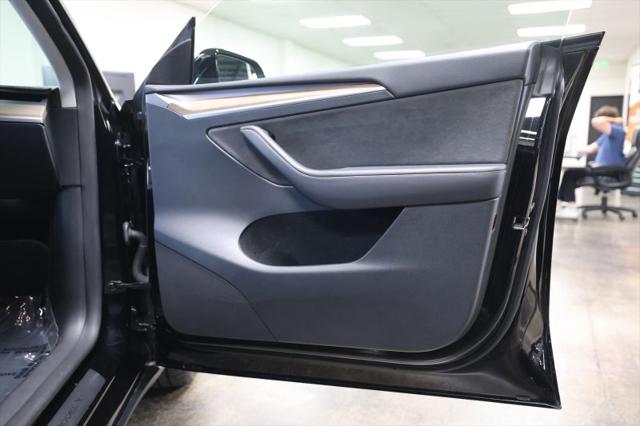 2024 Tesla Model Y Long Range Dual Motor All-Wheel Drive