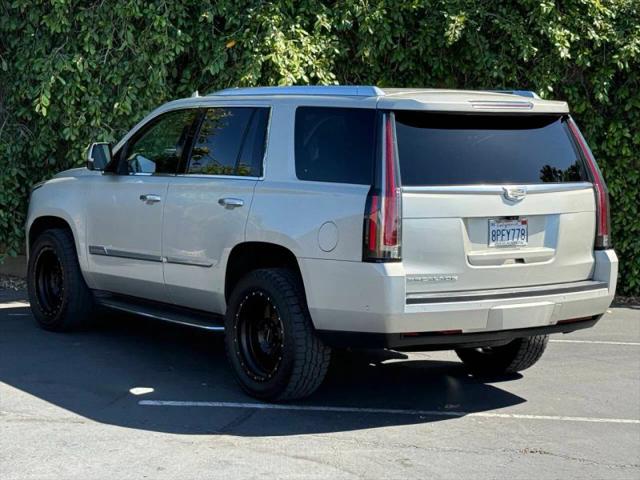 2017 Cadillac Escalade Luxury