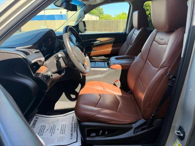 2017 Cadillac Escalade Luxury