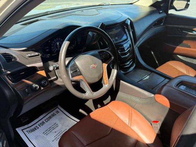 2017 Cadillac Escalade Luxury