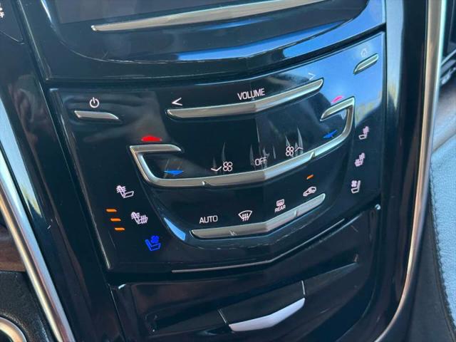2017 Cadillac Escalade Luxury