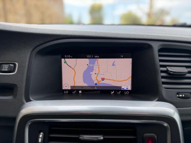 2018 Volvo V60 Cross Country T5