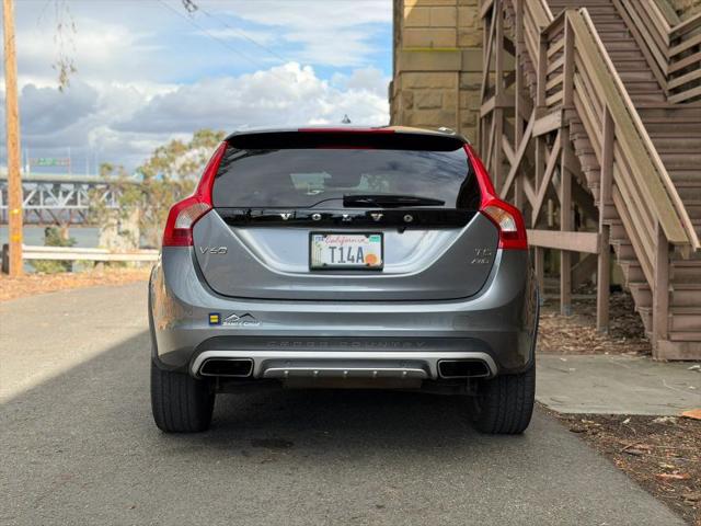 2018 Volvo V60 Cross Country T5