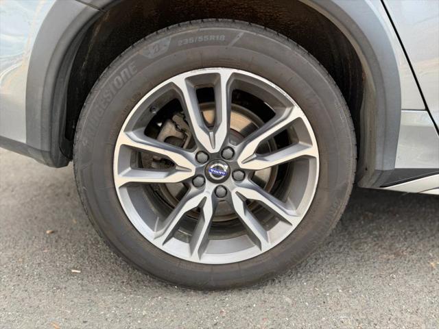 2018 Volvo V60 Cross Country T5