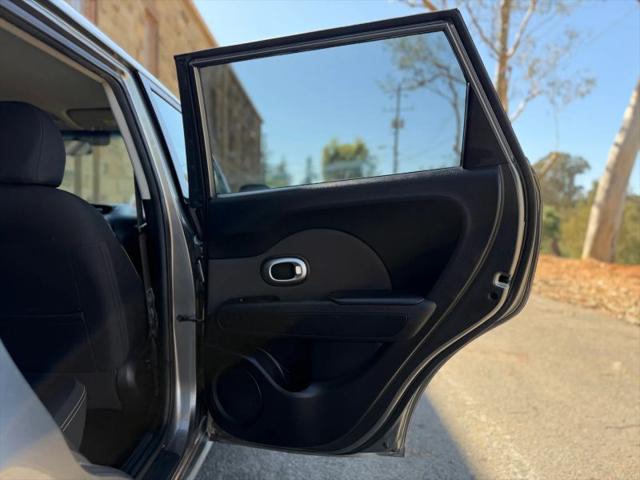 2014 Kia Soul +