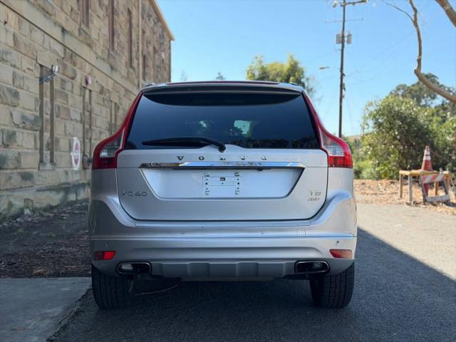2016 Volvo XC60 T5 Premier
