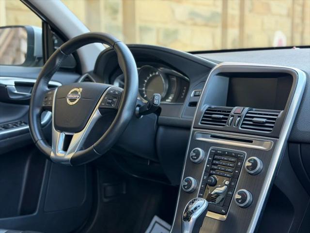 2016 Volvo XC60 T5 Premier