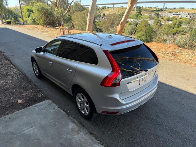 2016 Volvo XC60 T5 Premier