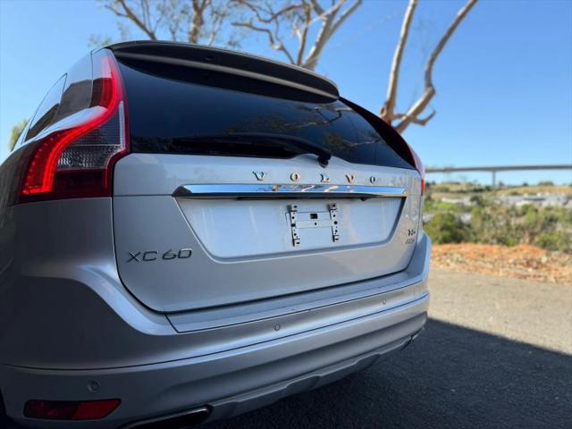 2016 Volvo XC60 T5 Premier