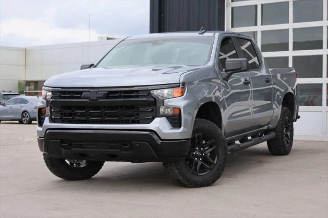 2026 Chevrolet Silverado 1500 4WD Crew Cab Short Bed Custom Trail Boss