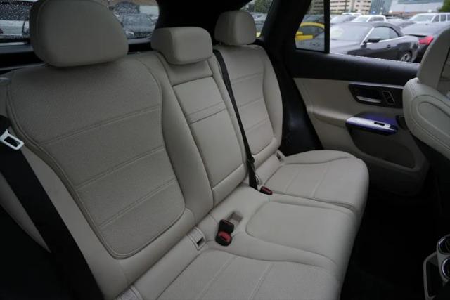 2023 Mercedes-Benz GLC 4MATIC SUV