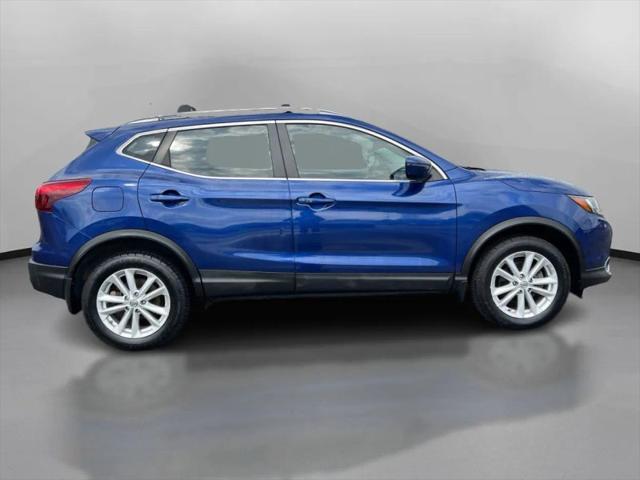 2017 Nissan Rogue Sport SV