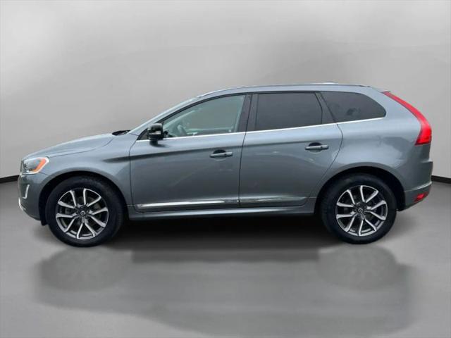 2017 Volvo XC60 T6 Dynamic
