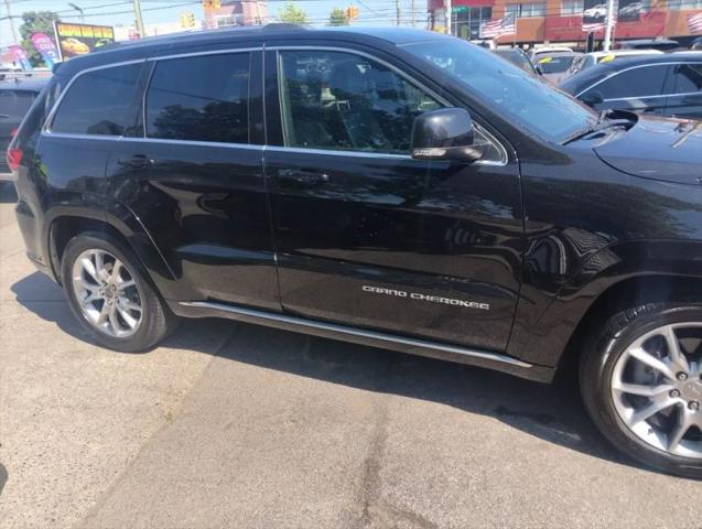 2016 Jeep Grand Cherokee Summit