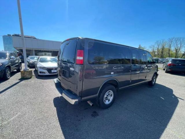 2016 Chevrolet Express LT