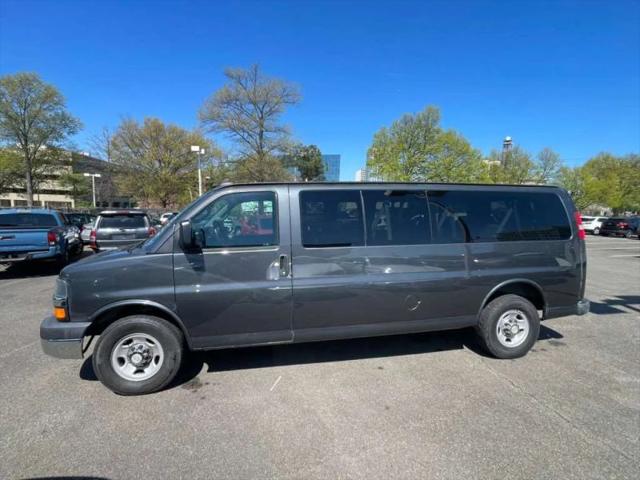 2016 Chevrolet Express LT