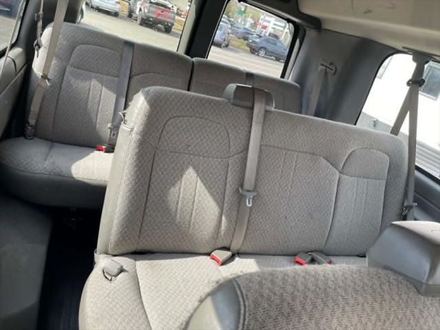 2016 Chevrolet Express LT