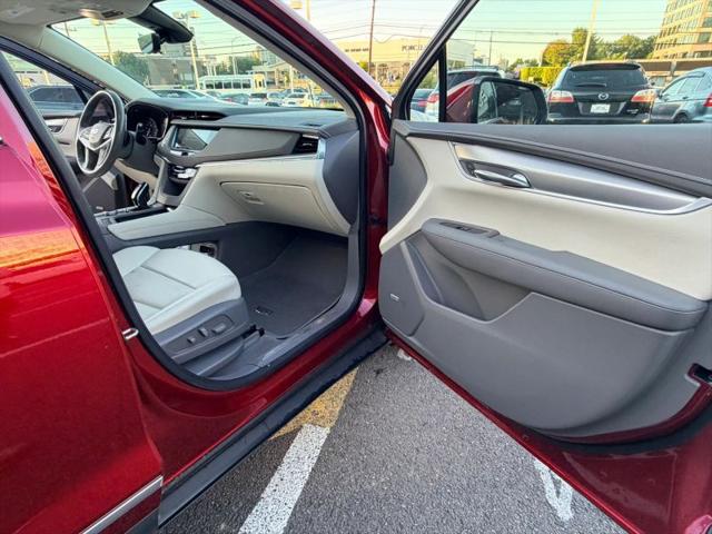 2021 Cadillac XT5 FWD Premium Luxury
