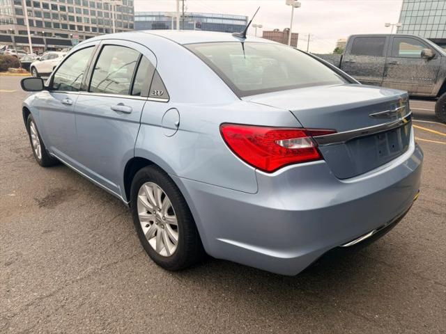 2012 Chrysler 200 Touring