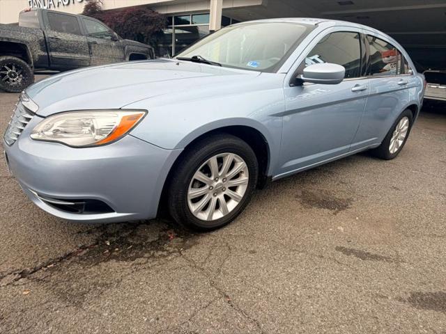 2012 Chrysler 200 Touring