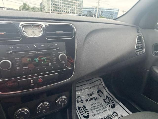 2012 Chrysler 200 Touring
