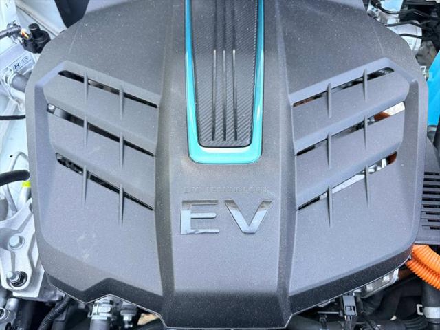 2022 Kia Niro EV EX