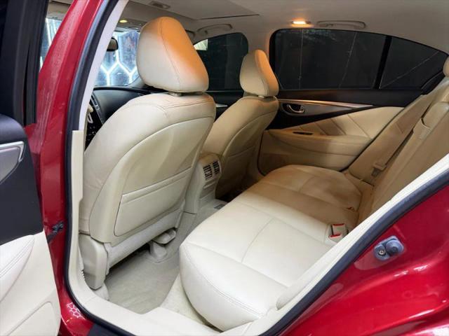 2014 INFINITI Q50 Premium
